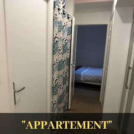Bel Immeuble Renove Dans Le Coeur Historique Apartment *